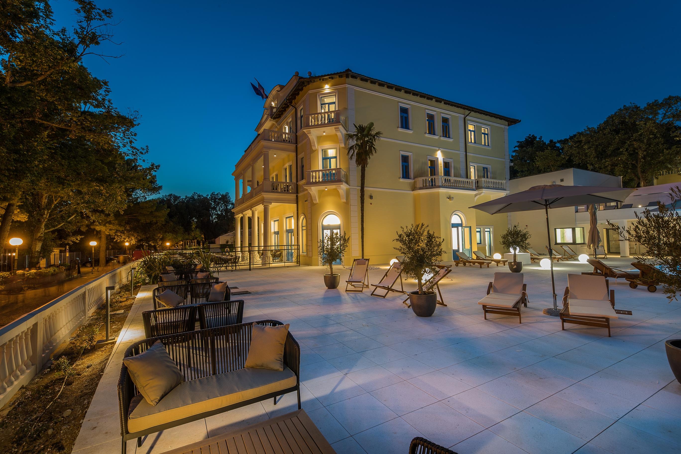 Boutique Hotel Esplanade (Adults Only) تْسْغيكفانِتْسا المظهر الخارجي الصورة