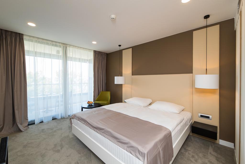 Boutique Hotel Esplanade (Adults Only) تْسْغيكفانِتْسا المظهر الخارجي الصورة
